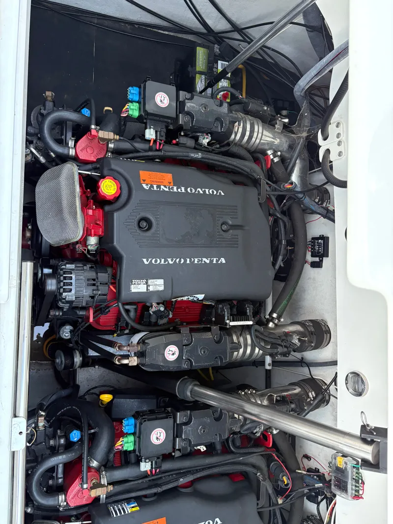 Slide: The Image of Cobalt 360 2004 - 34