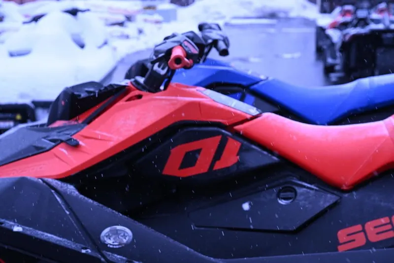 Slide: The Image of Sea-Doo Spark Trixx 3-up Rotax 900 H.O. ACE iBR with Audio 2022 - 4