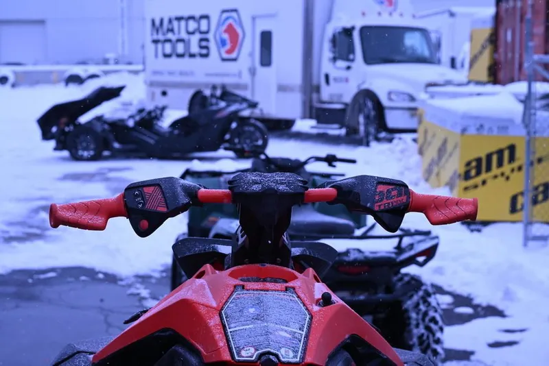 Slide: The Image of Sea-Doo Spark Trixx 3-up Rotax 900 H.O. ACE iBR with Audio 2022 - 8