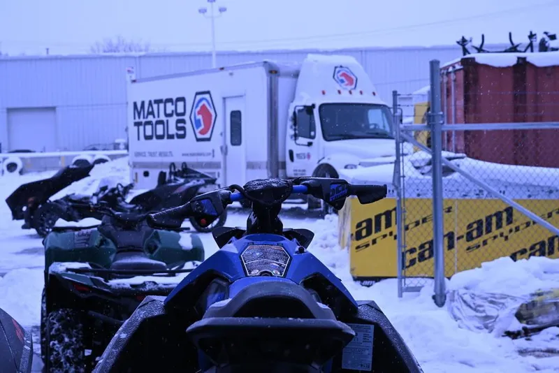 Slide: The Image of Sea-Doo Spark Trixx 3-up Rotax 900 H.O. ACE iBR and Audio 2023 - 7