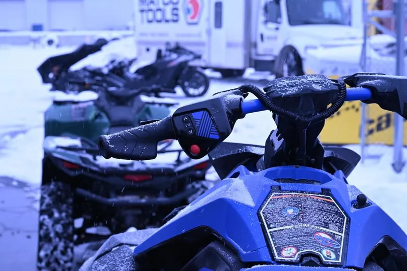 Slide: The Image of Sea-Doo Spark Trixx 3-up Rotax 900 H.O. ACE iBR and Audio 2023 - 8