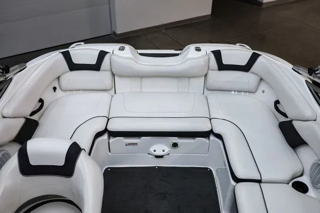 Slide: The Image of Yamaha AR190 2012 - 17