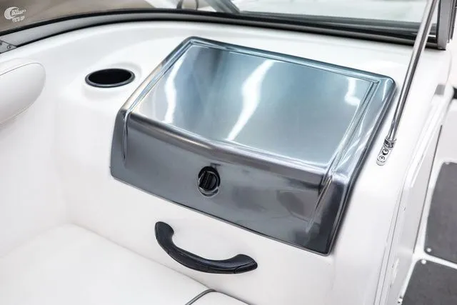 Slide: The Image of Yamaha AR190 2012 - 19