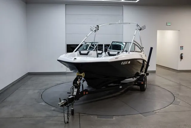 Slide: The Image of Yamaha AR190 2012 - 4