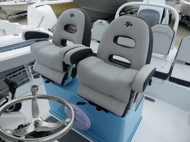 Slide: The Image of Sea Pro 245FLX Sandbar 2026 - 14