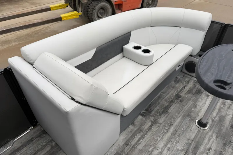Slide: The Image of Luxurious seating on 2019 Crest I SLRC boat with cup holders and stylish flooring. - 10