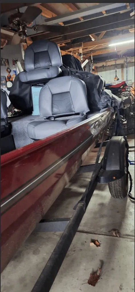 Slide: The Image of Tracker Bass Tracker Classic XL 2024 - 7