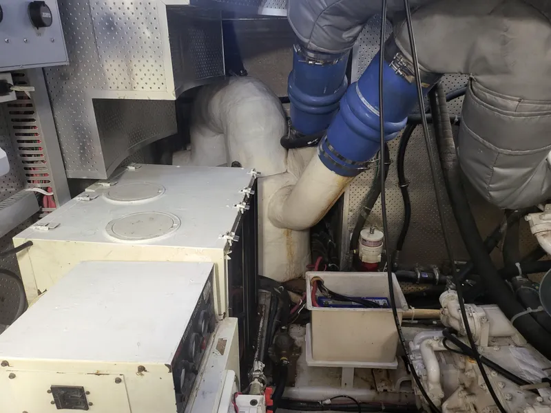 Slide: The Image of Horizon 74 Motor Yacht 2000 - 55