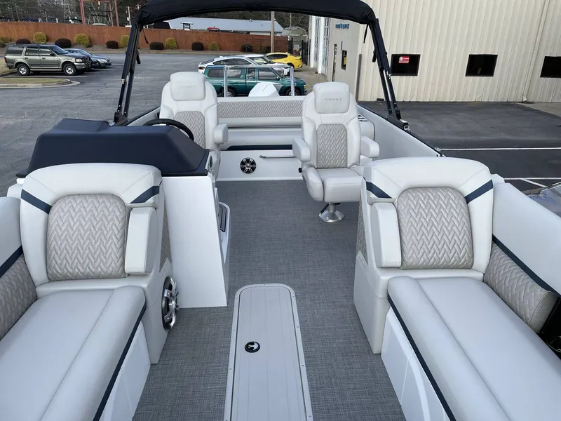 Slide: The Image of Crest Caribbean 230 SLS 2026 - 11