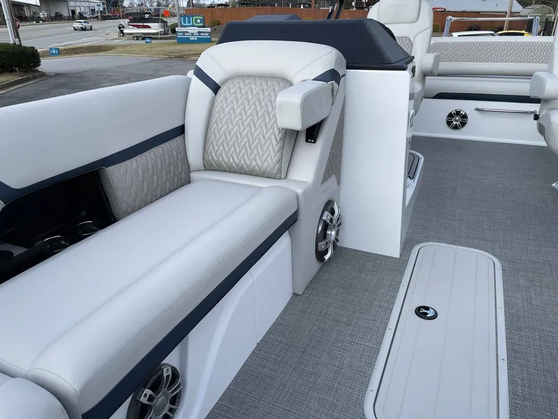 Slide: The Image of Crest Caribbean 230 SLS 2026 - 26