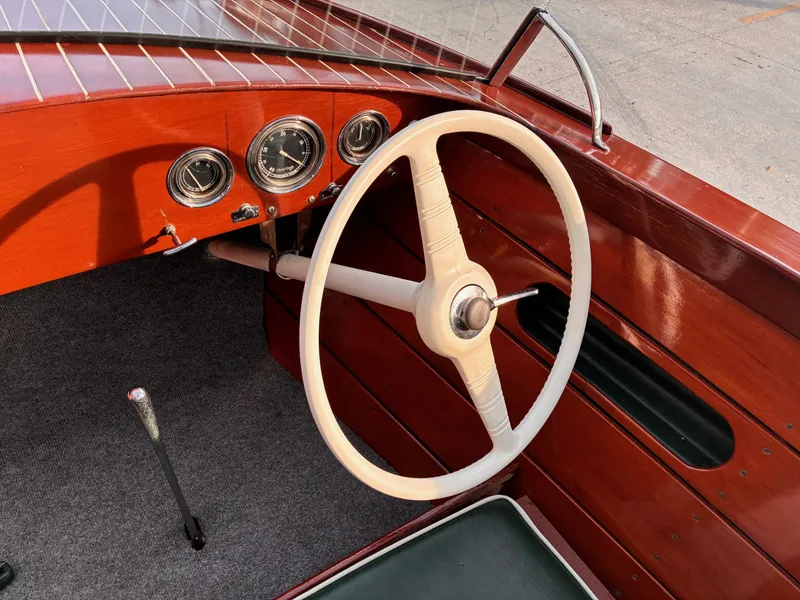 Slide: The Image of Chris-Craft 17 1953 - 8