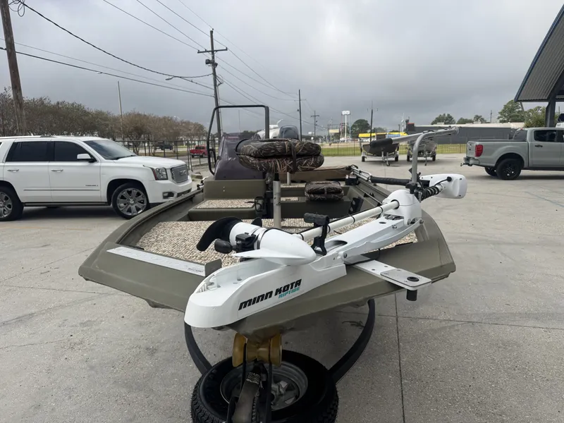 Slide: The Image of Tracker Grizzly 1754 MVX SC 2017 - 7