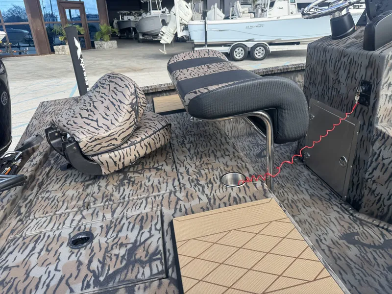 Slide: The Image of Xpress H190B 2025 - 12