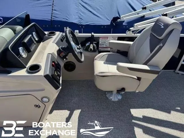 Slide: The Image of Bennington 21SL 2026 - 5