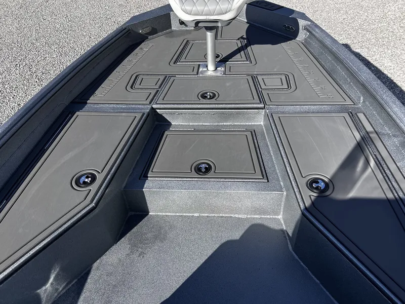 Slide: The Image of Excel 220 Bay Pro Elite 2026 - 12