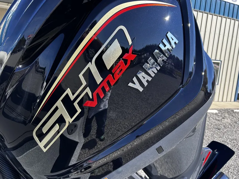 Slide: The Image of Excel 220 Bay Pro Elite 2026 - 6