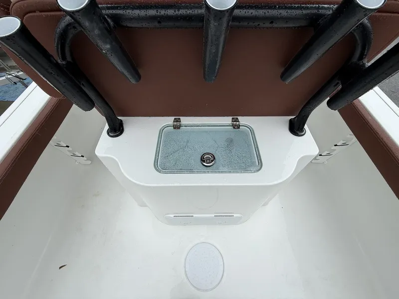 Slide: The Image of Parker Marine 230 Coastal Elite 2026 - 13