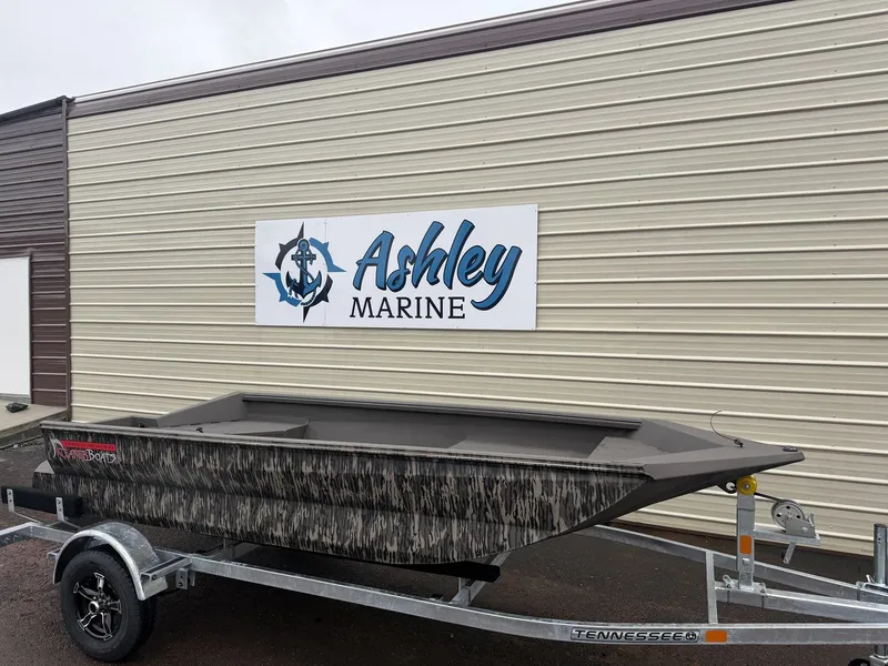 Slide: The Image of Reaper Boats 553 STEP TRANSOM 2026 - 2