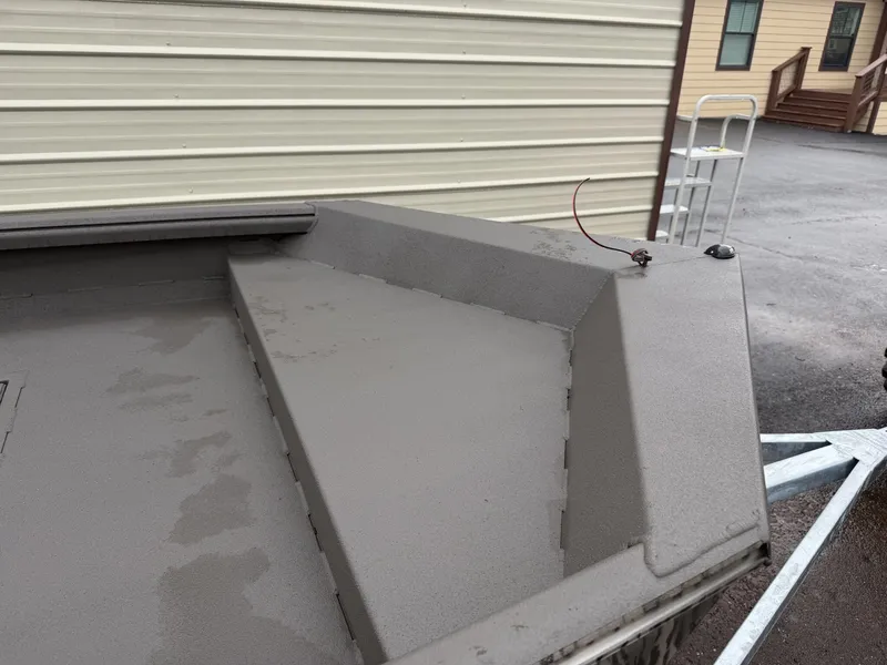 Slide: The Image of Reaper Boats 553 STEP TRANSOM 2026 - 8