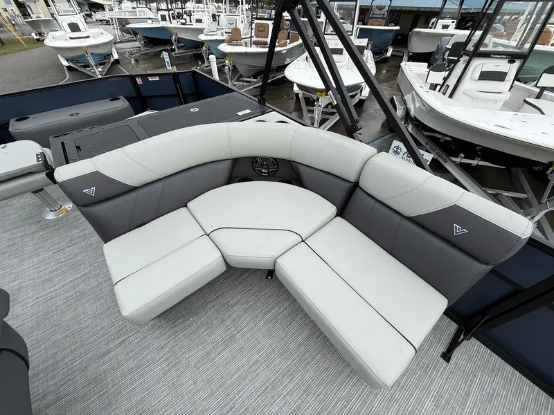 Slide: The Image of Viaggio Lago V-F 20 2026 - 5