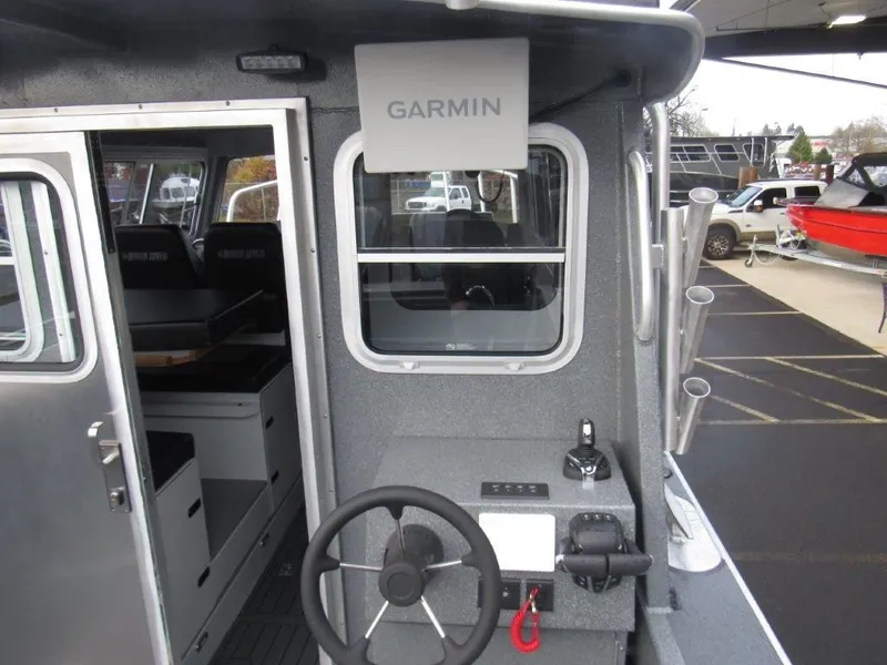 Slide: The Image of North River 2900SXL 2026 - 13