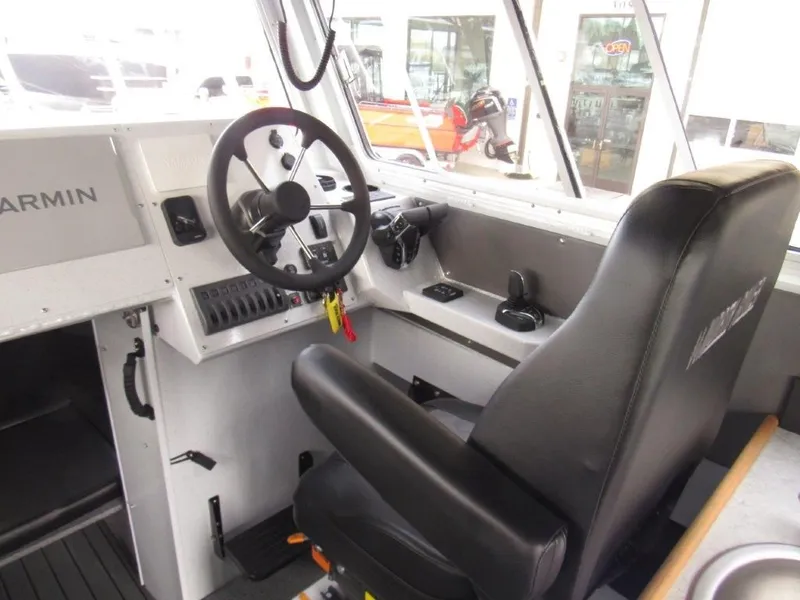 Slide: The Image of North River 2900SXL 2026 - 14