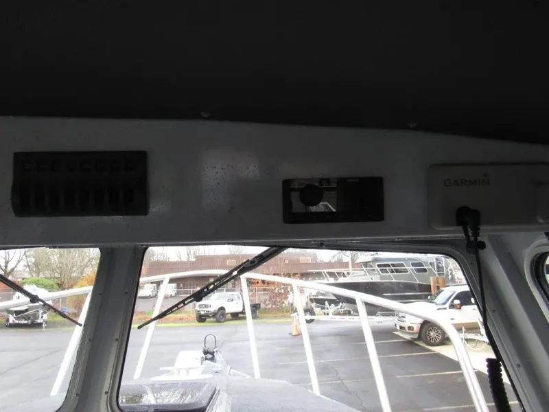 Slide: The Image of North River 2900SXL 2026 - 19