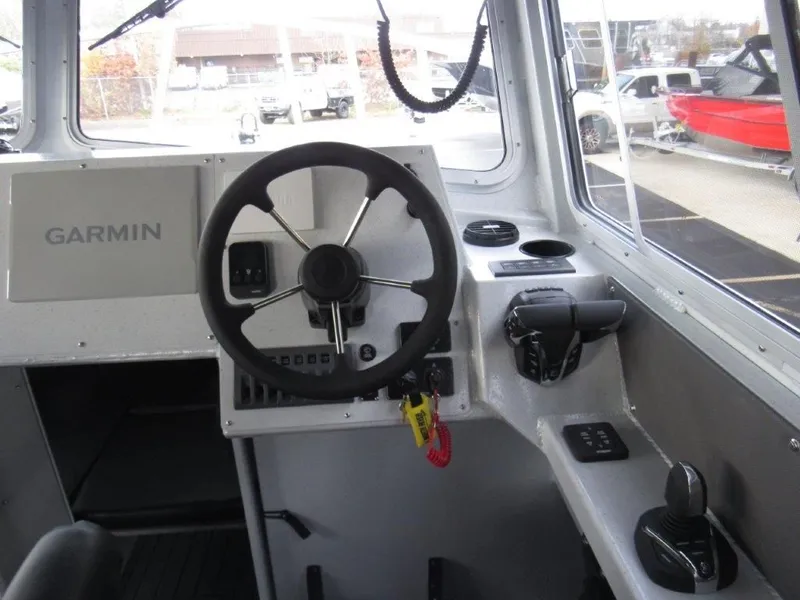 Slide: The Image of North River 2900SXL 2026 - 20