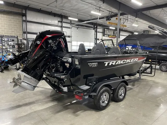 Slide: The Image of Tracker Targa™ V-19 Combo 2026 - 38