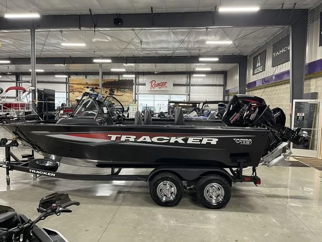 Slide: The Image of Tracker Targa™ V-19 Combo 2026 - 43