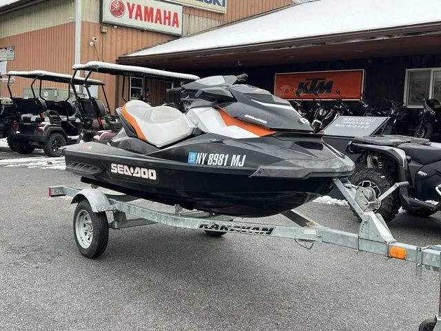Slide: The Image of Sea-Doo GTI 2013 - 11