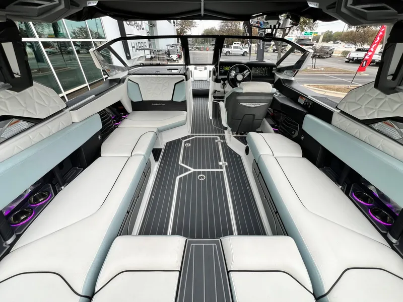 Slide: The Image of Nautique Super Air Nautique G23 Paragon 2022 - 18