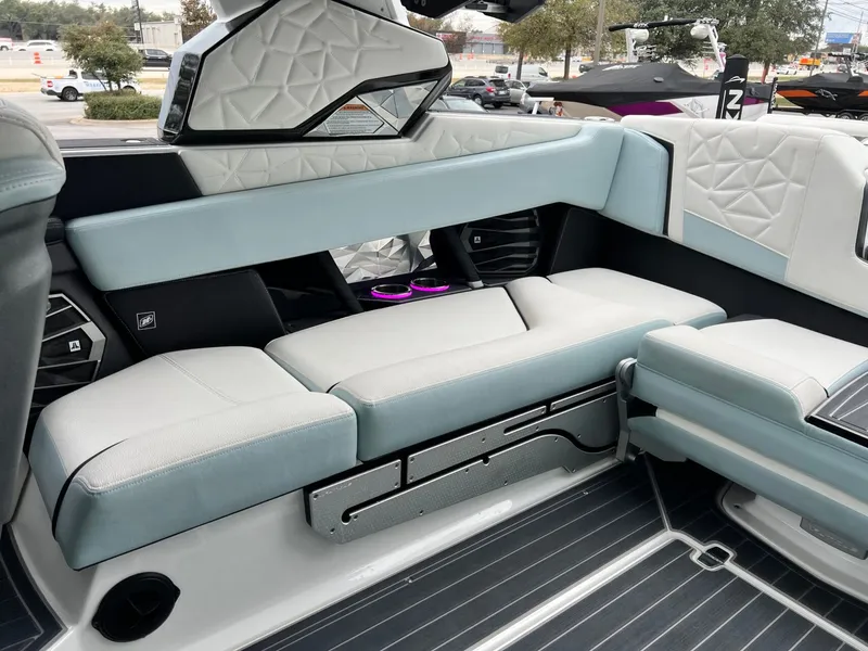 Slide: The Image of Nautique Super Air Nautique G23 Paragon 2022 - 19