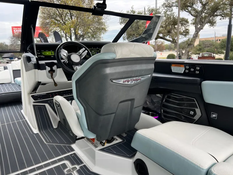 Slide: The Image of Nautique Super Air Nautique G23 Paragon 2022 - 22