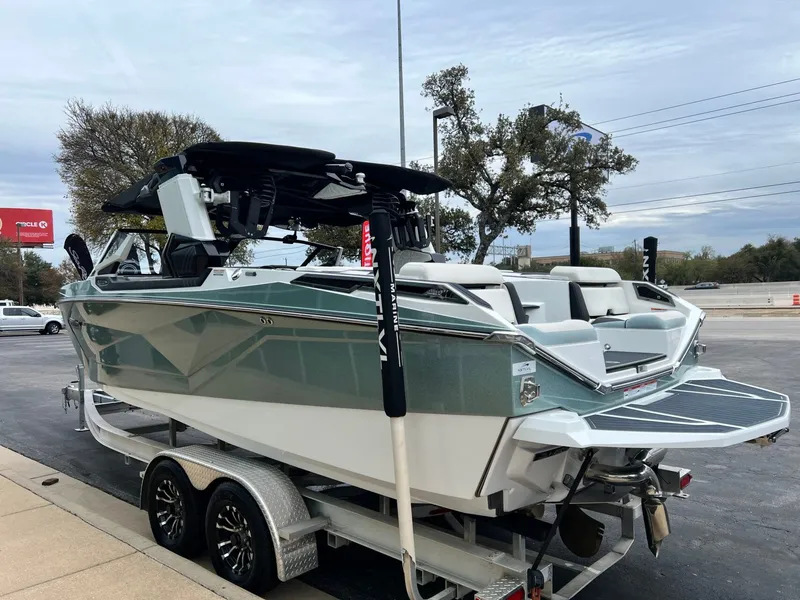 Slide: The Image of Nautique Super Air Nautique G23 Paragon 2022 - 7
