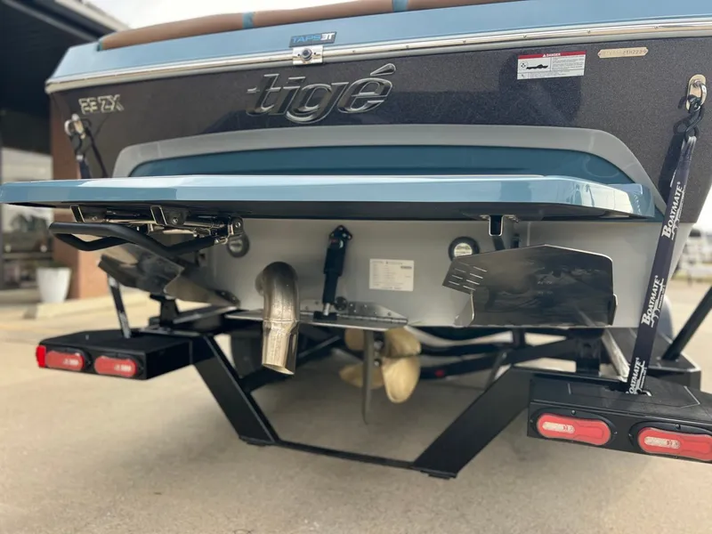 Slide: The Image of Tigé 23ZX 2023 - 4