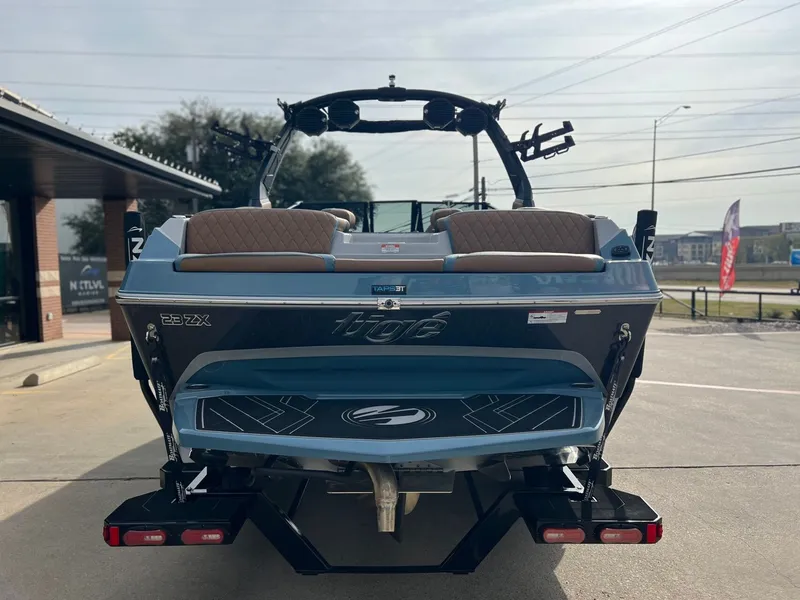 Slide: The Image of Tigé 23ZX 2023 - 5