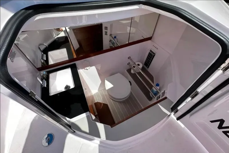 Slide: The Image of Axopar 28 Cabin AC 2021 - 24