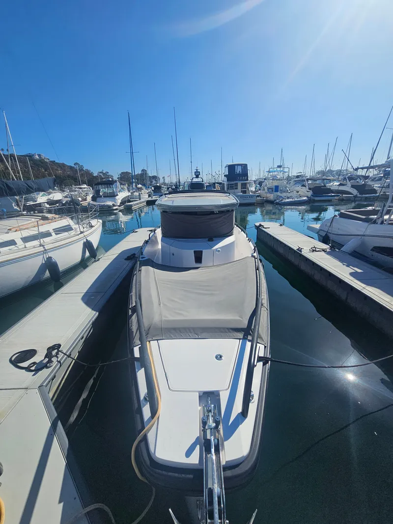 Slide: The Image of Axopar 28 Cabin AC 2021 - 3