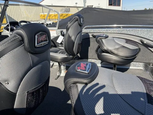 Slide: The Image of Ranger 1880MS 2025 - 28