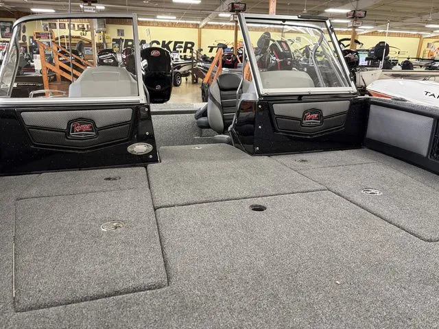 Slide: The Image of Ranger 1880MS 2025 - 39