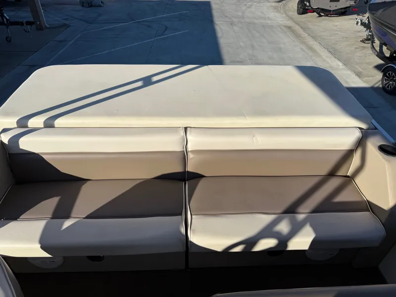 Slide: The Image of Harris Kayot w/ Brand New 40HP Mercury 4-Stroke! 1989 - 3