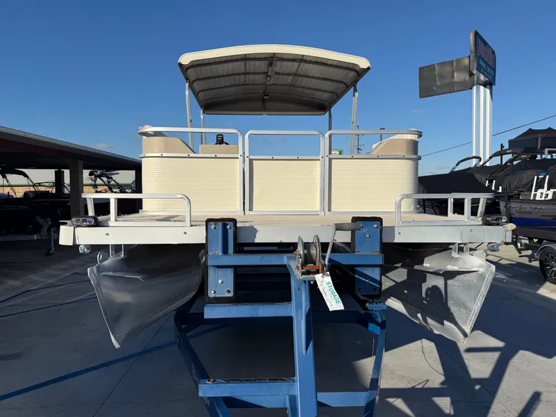 Slide: The Image of Harris Kayot w/ Brand New 40HP Mercury 4-Stroke! 1989 - 7