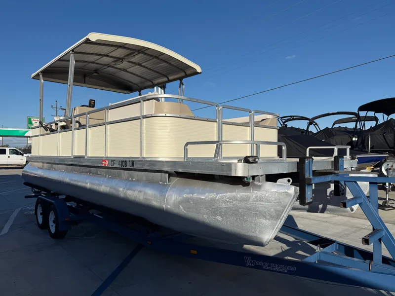 Slide: The Image of Harris Kayot w/ Brand New 40HP Mercury 4-Stroke! 1989 - 8