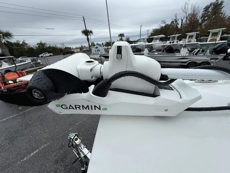 Slide: The Image of Parker Marine 230 Coastal Elite 2026 - 3