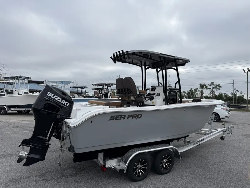 Slide: The Image of Sea Pro 222 WITH ZIP WAKE TABS 2026 - 2