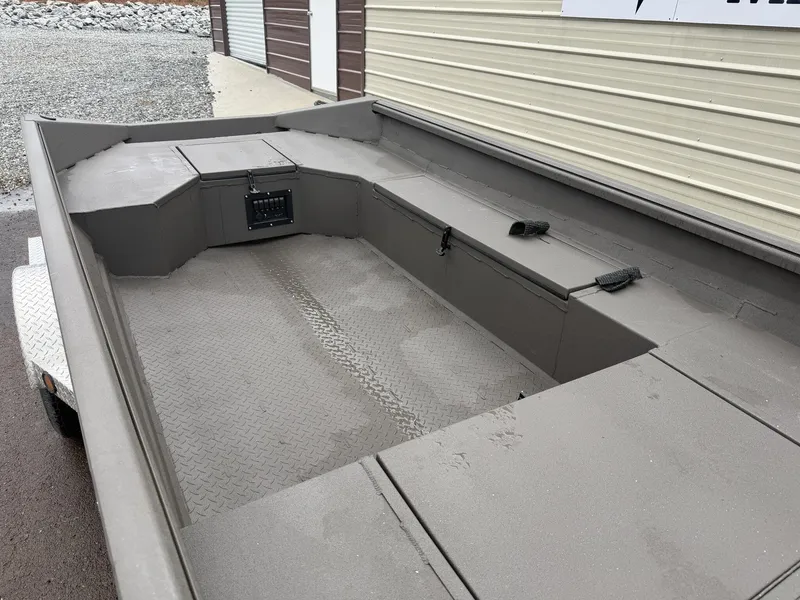 Slide: The Image of Reaper Boats 756 2026 - 5