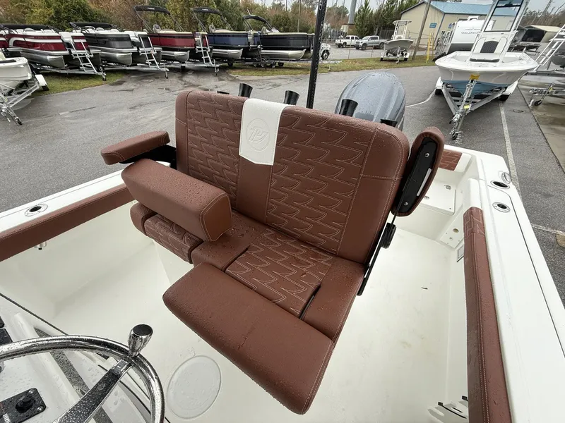Slide: The Image of Parker Marine 230 Coastal Elite 2026 - 16