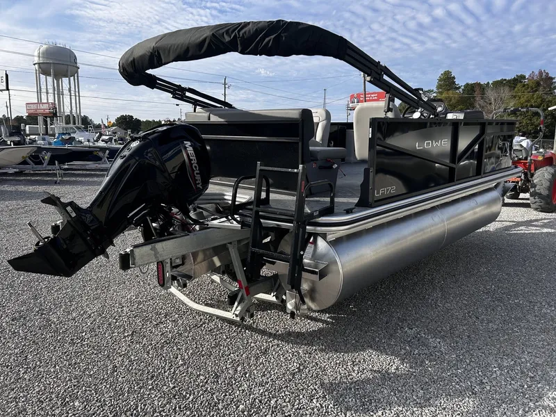 Slide: The Image of Lowe LF 172 2026 - 4