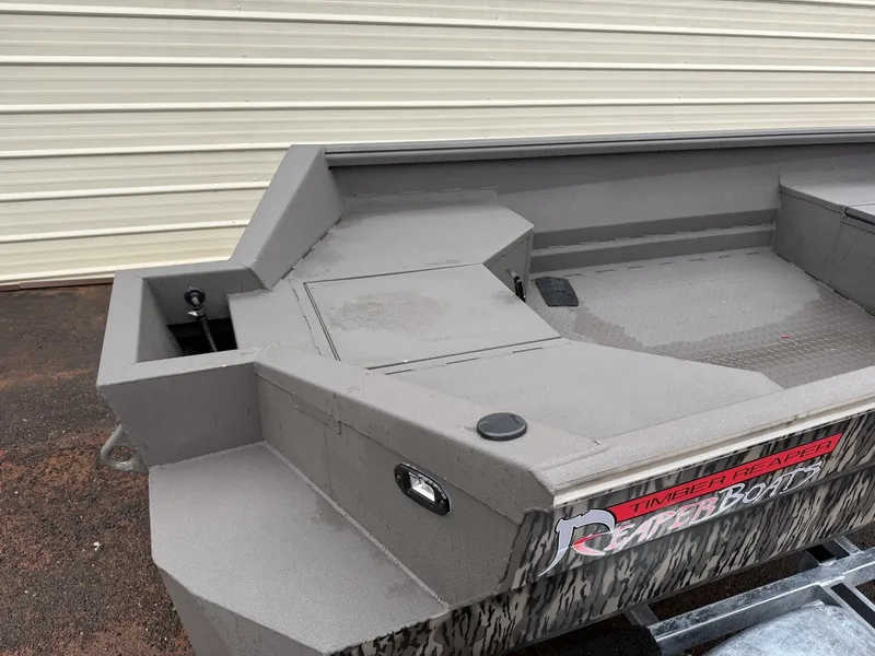 Slide: The Image of Reaper Boats 553 STEP TRANSOM 2026 - 5